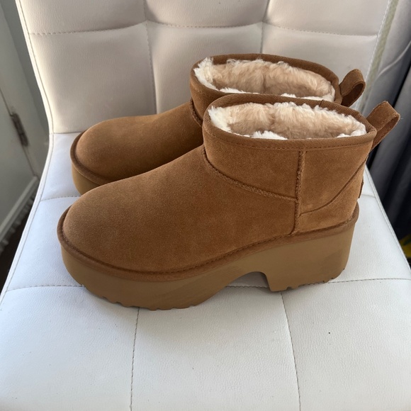 UGG Women’s Classic Ultra Mini Heights Boots NEW without Tags - Picture 3 of 9